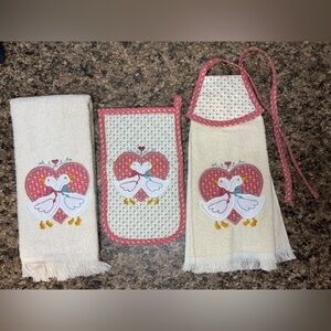 Vintage Canon Goose Kitchen Towel Set – 3 Pc – Country Heart Appliqué –